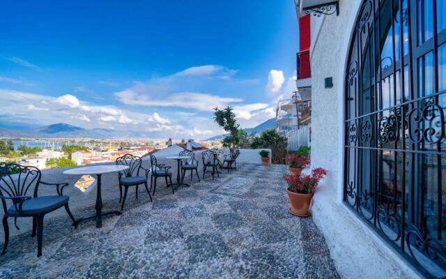 Reddoors Suites Sea View