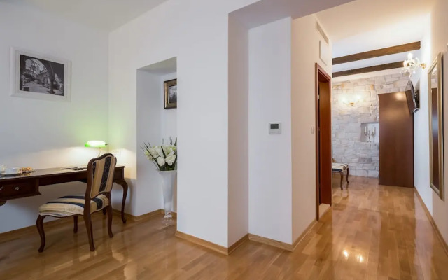 Priska Luxury Rooms