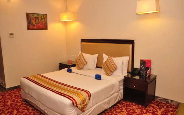 Oyo Premium Lawrence Road
