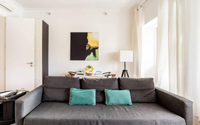 Apartment With 2 Bedrooms In Lisboa, With Terrace And Wifi