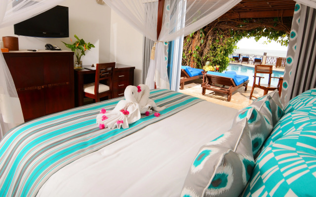 Calabash Cove Resort And Spa - Adults Only