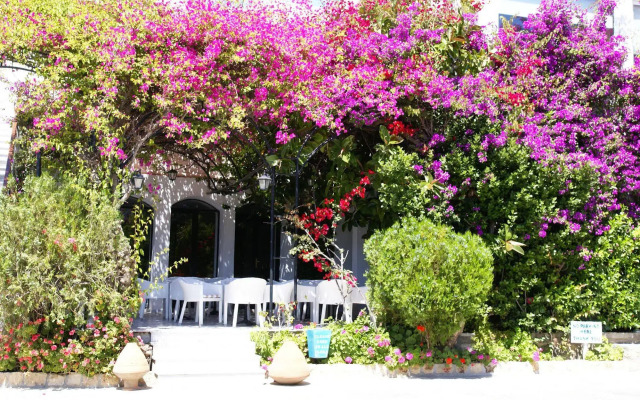Skala Hotel
