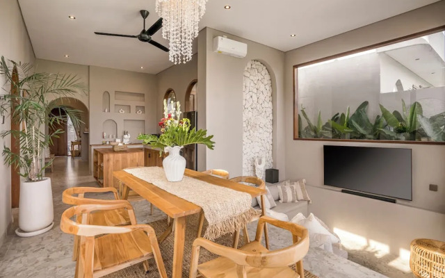 Villa Bayu by Alfred in Bali