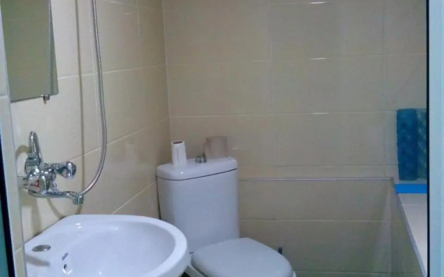 Apartment On Erekle 25a