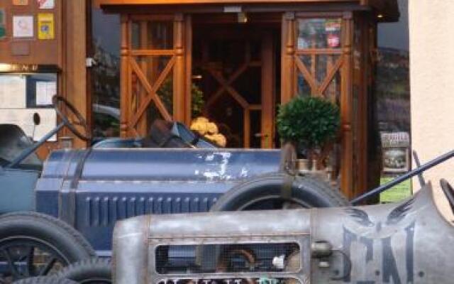 Les Arcades De La Bourse