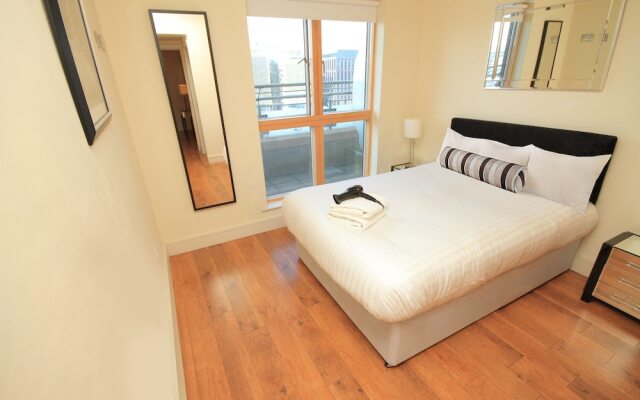 Sir John Rogersons Quay Penthouse