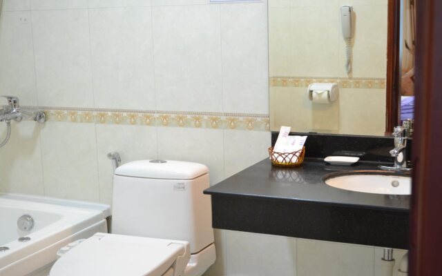 Azumaya Hai Ba Trung 2 hotel