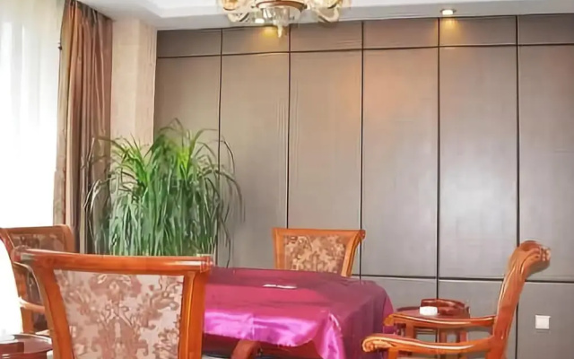 成都炬森·赛纳维大酒店