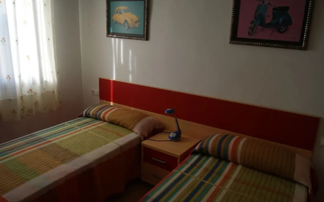 Marineu Porta La Mar