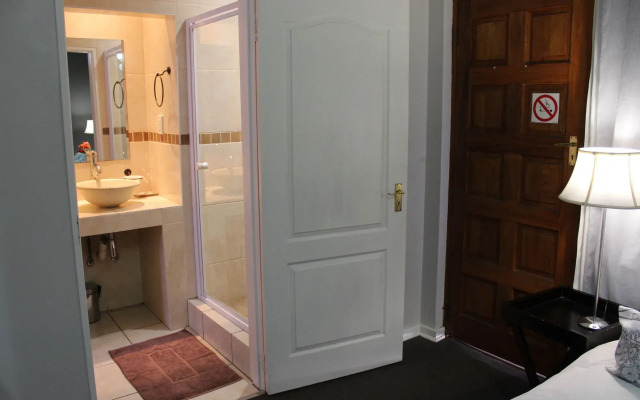 3Liebeloft Guest House