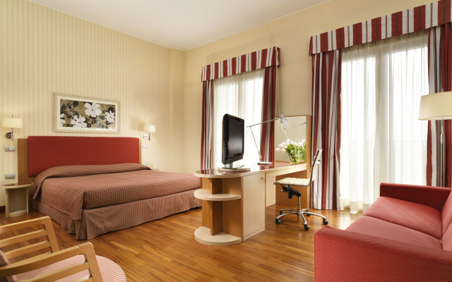 Quark Due Milano Hotel & Residence