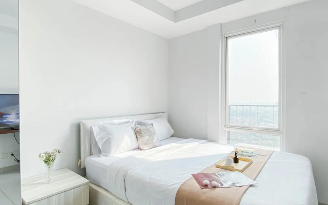 Basic Studio Room At Azalea Suites Apartment