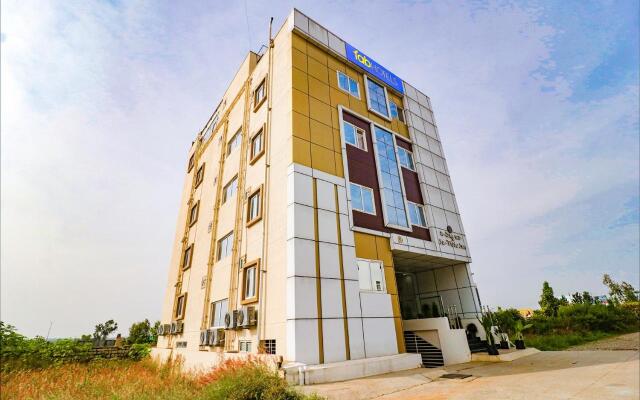 FabHotel Sa-Vista Inn