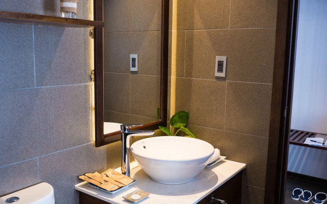 Santori Hotel Danang Bay
