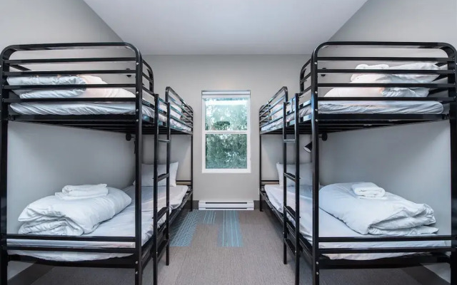 Mountain Shadow Hostel