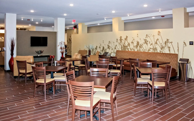 Sleep Inn & Suites Lincoln University Area