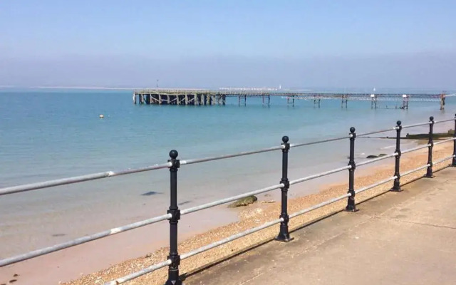 Observation Apartment, 3 Pilots Point