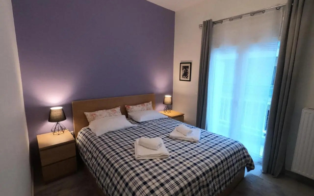 Park view apartment near Panormou