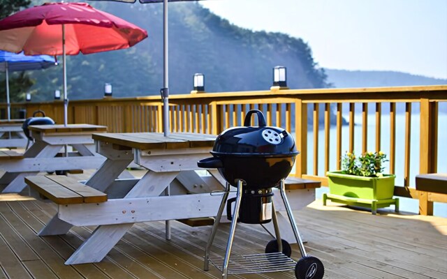 Taean Thedameun Pension