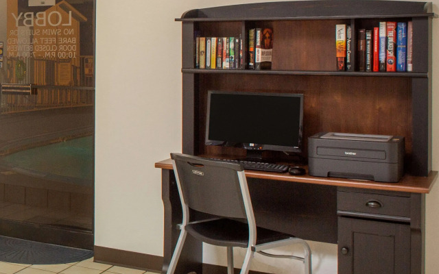 Super 8 by Wyndham Springdale AR