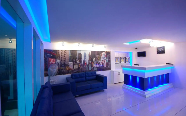Hotel Ambassador – Lobby – Indore