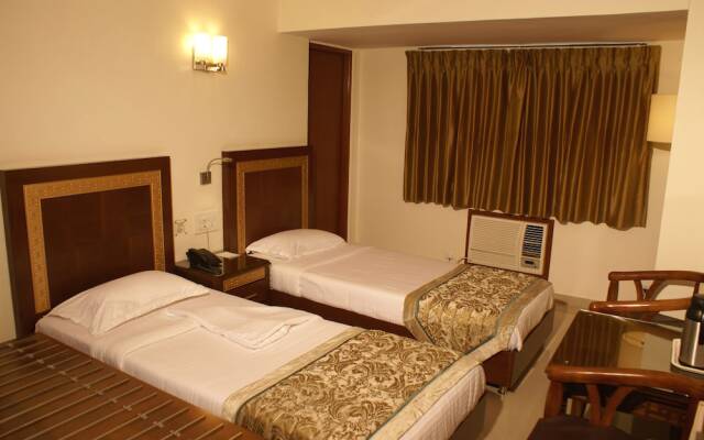 Centra Hotel