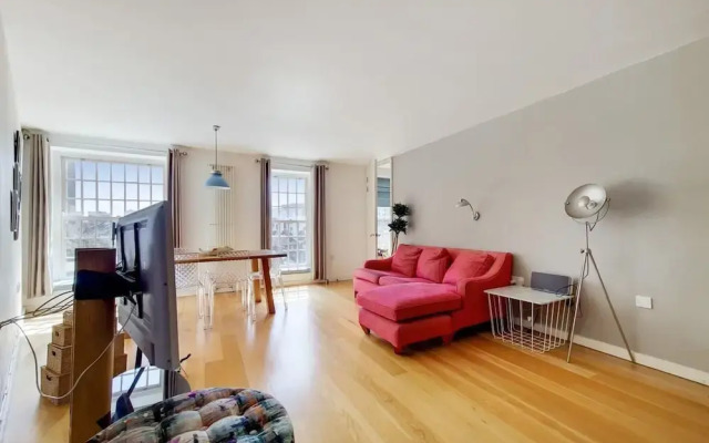 Greenwich Mill - Modern Comfort & Historic Charm