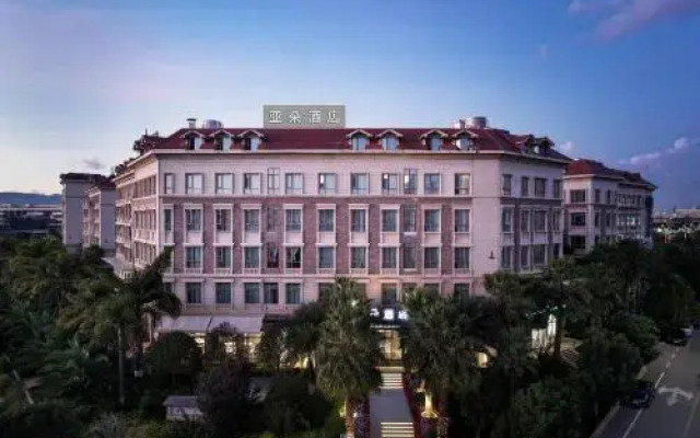 hotelImage