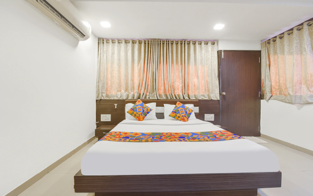 Fabhotel Skyland