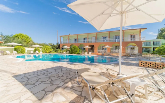 Athina Hotel