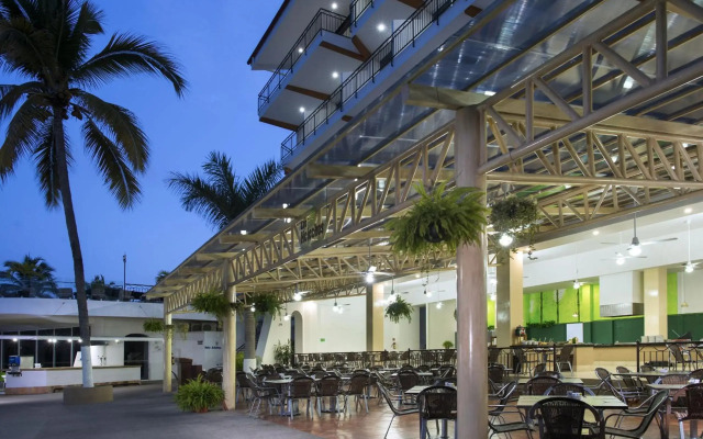 Costa Club Punta Arena Hotel