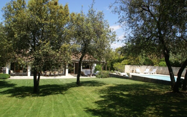 Serene Villa in Valbonne With Private Swimming Pool