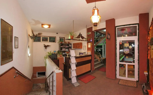 Villa Select