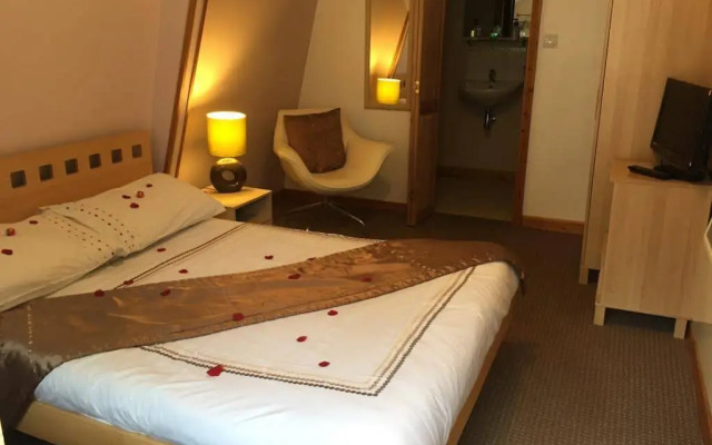 Woodland Lodge