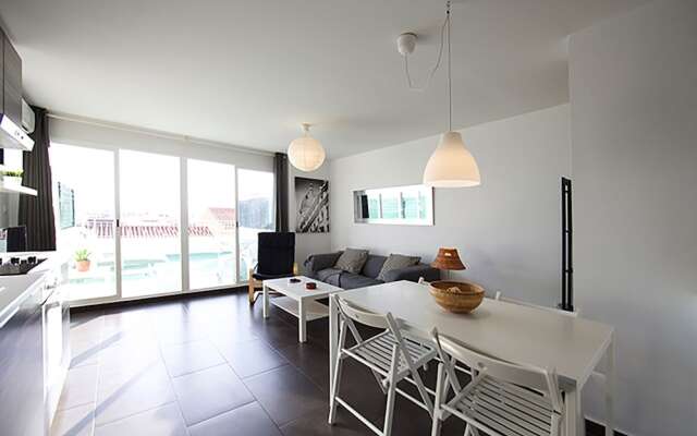 PLAZA DE LA MERCED Studio XII