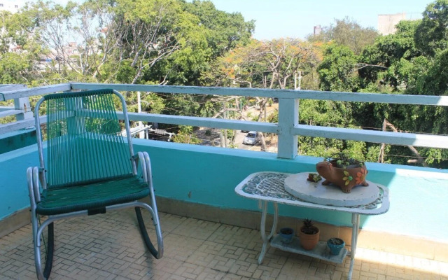 Hostal Sra. Vivian, Apartamento independiente VEDADO
