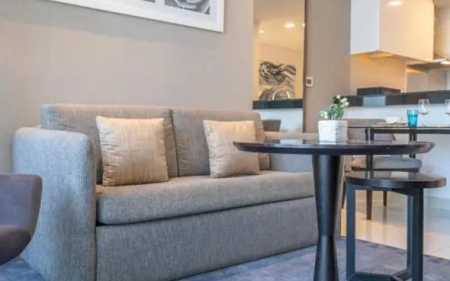 Spectacular Burj Khalifa View Service Apartment