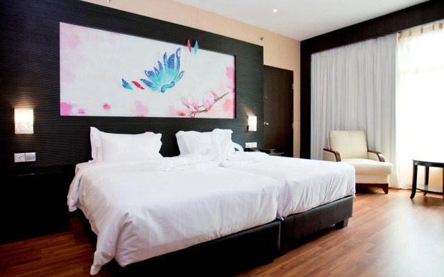 Vouk Hotel Suites