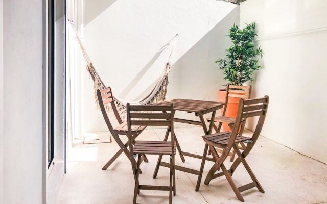 Sbra01 · Hidden Gem Apartment Design · Wifi · Netflix