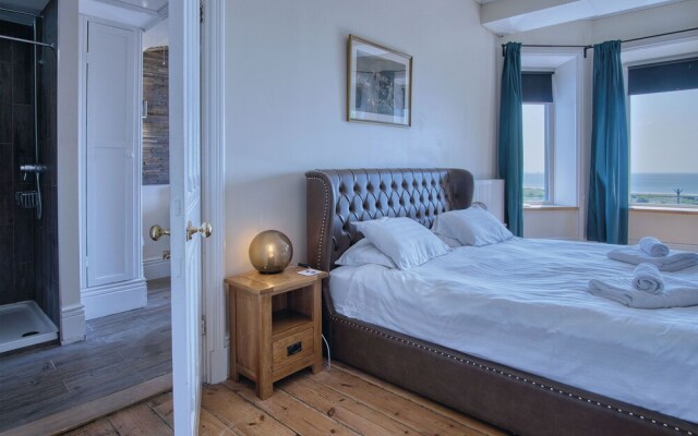 Pendine Manor - 9 Bedroom Manor House - Pendine