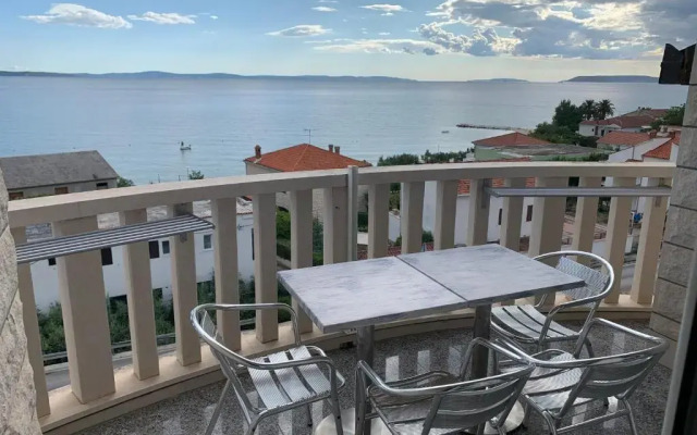 Apartments Toni 2000