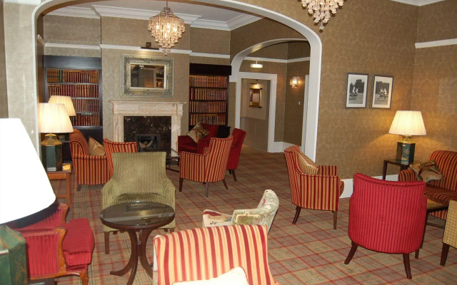 The Connaught Lodge