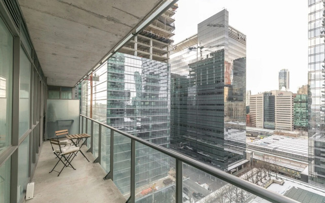 Marvelous Maple Leaf Square