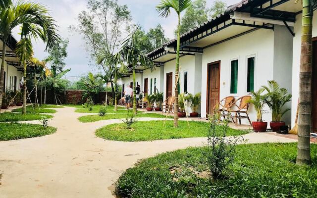 The Moonflower Bungalow