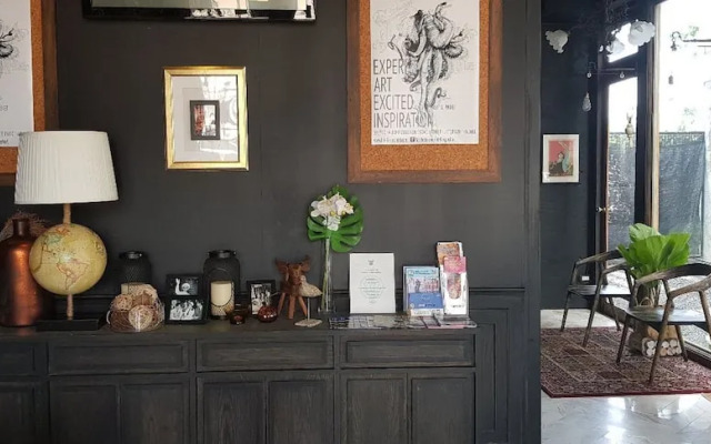 Shade House - Phuket Downtown