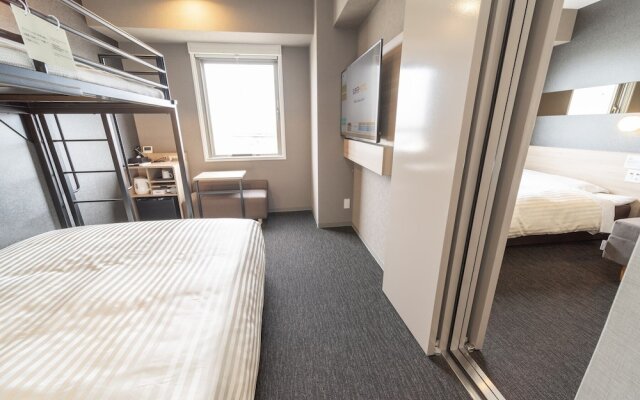 Super Hotel Kanku Kumatoriekimae