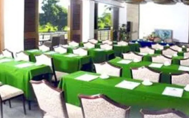 Palm Beach Resort Yalong Bay Sanya