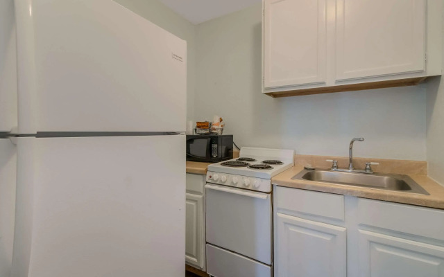 Econo Lodge Inn & Suites Fulton - Rockport