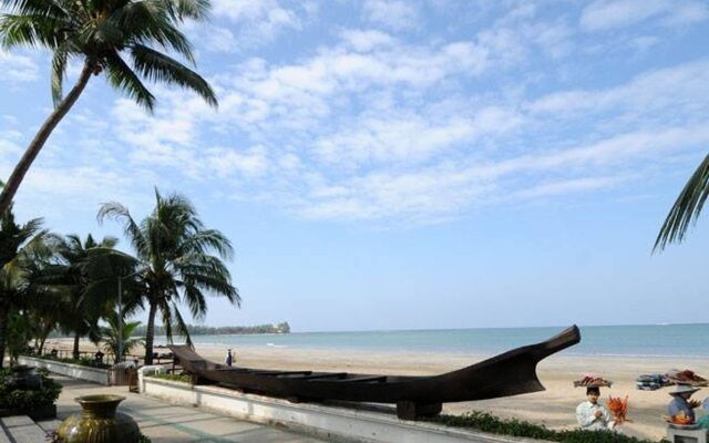 Amazing Chaung Tha Resort