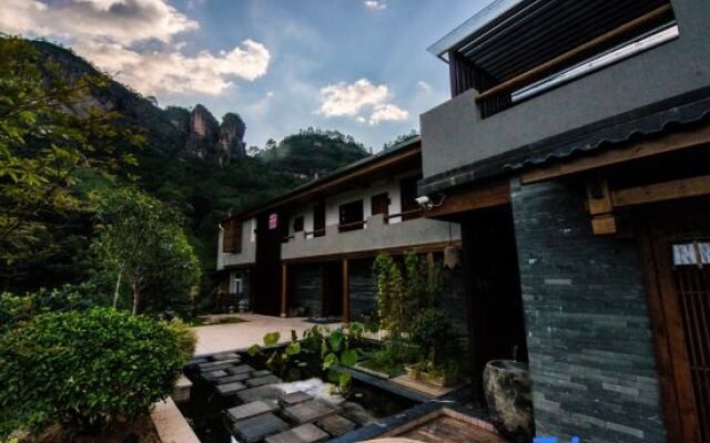 Wuyi Mountain Tea Yinshanfang (Wuyi Mountain Scenic Area Lantangqiao Branch)